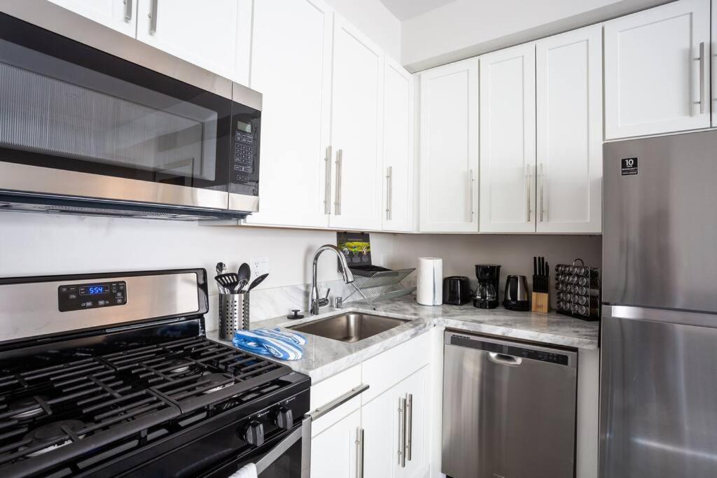 Luxurious Furnished Studio W Full Kitchen In Sd San Diego Exterior foto
